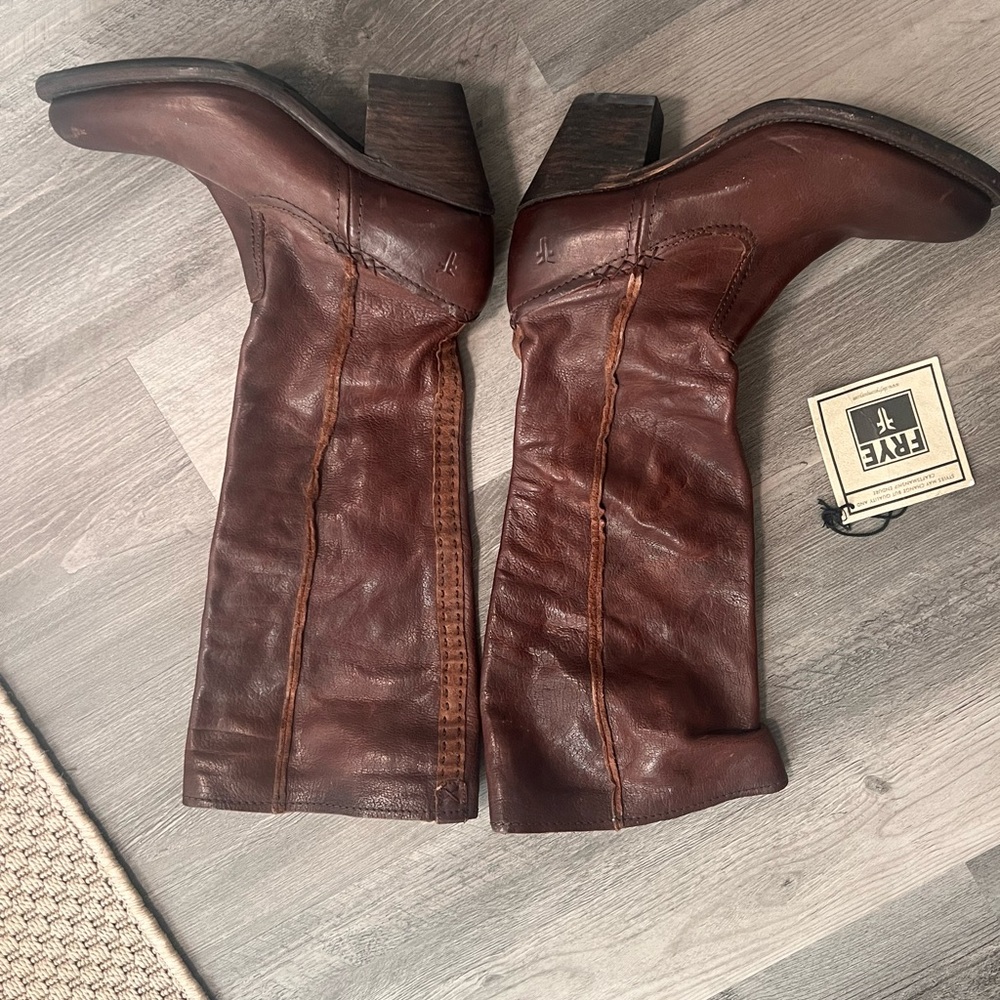 FRYE AND CO. Women's Brown Heeled Boots - Picture 4 of 5